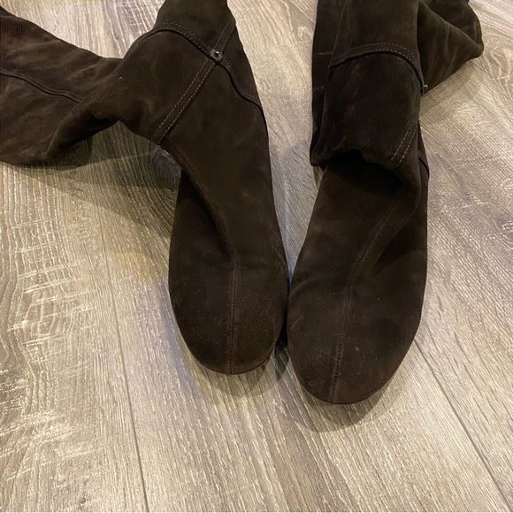 Authentic Prada Brown Suede Flat Knee-High Boots - Picture 4 of 8